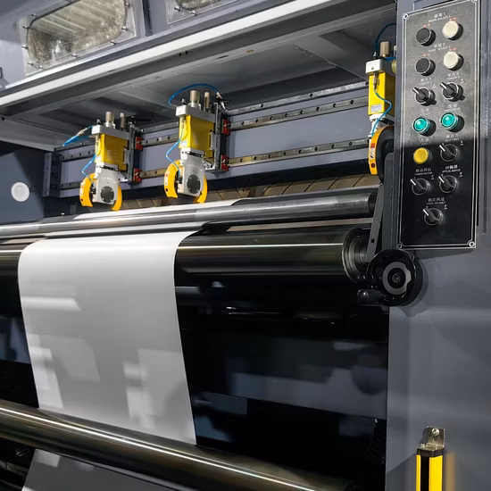 Machine de coupe de feuille de papier en rouleau, machine de découpe de papier duplex/carton/carton, couteau rotatif, machine de découpe croisée à double bobine