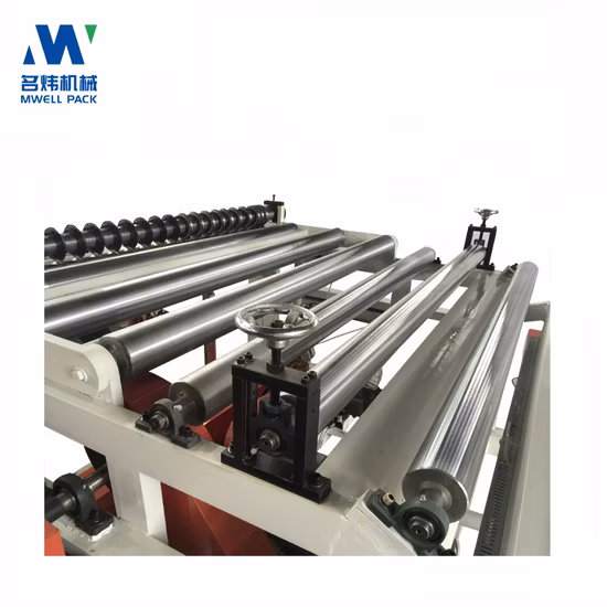 Machine entièrement automatique de refendage et de rembobinage de papier en rouleau géant pour papier d'aluminium non tissé, étiquette en PVC avec déroulement 1800 mm